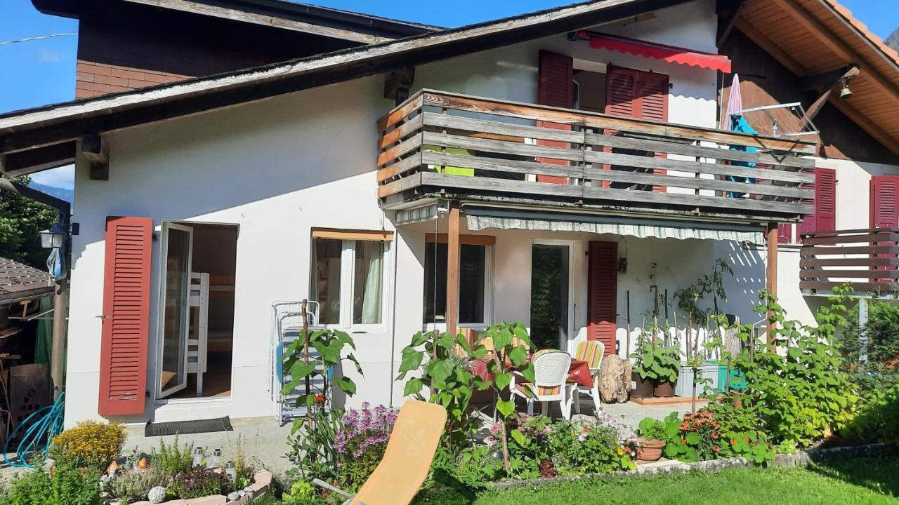 Appartamento Berner Oberland Därligen Esterno foto